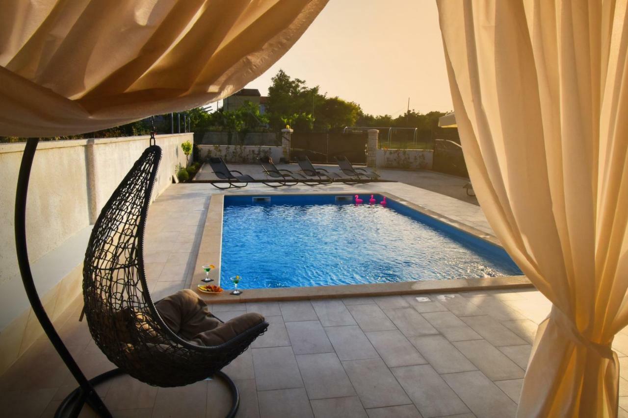 Villa Azinetti Štokovci エクステリア 写真