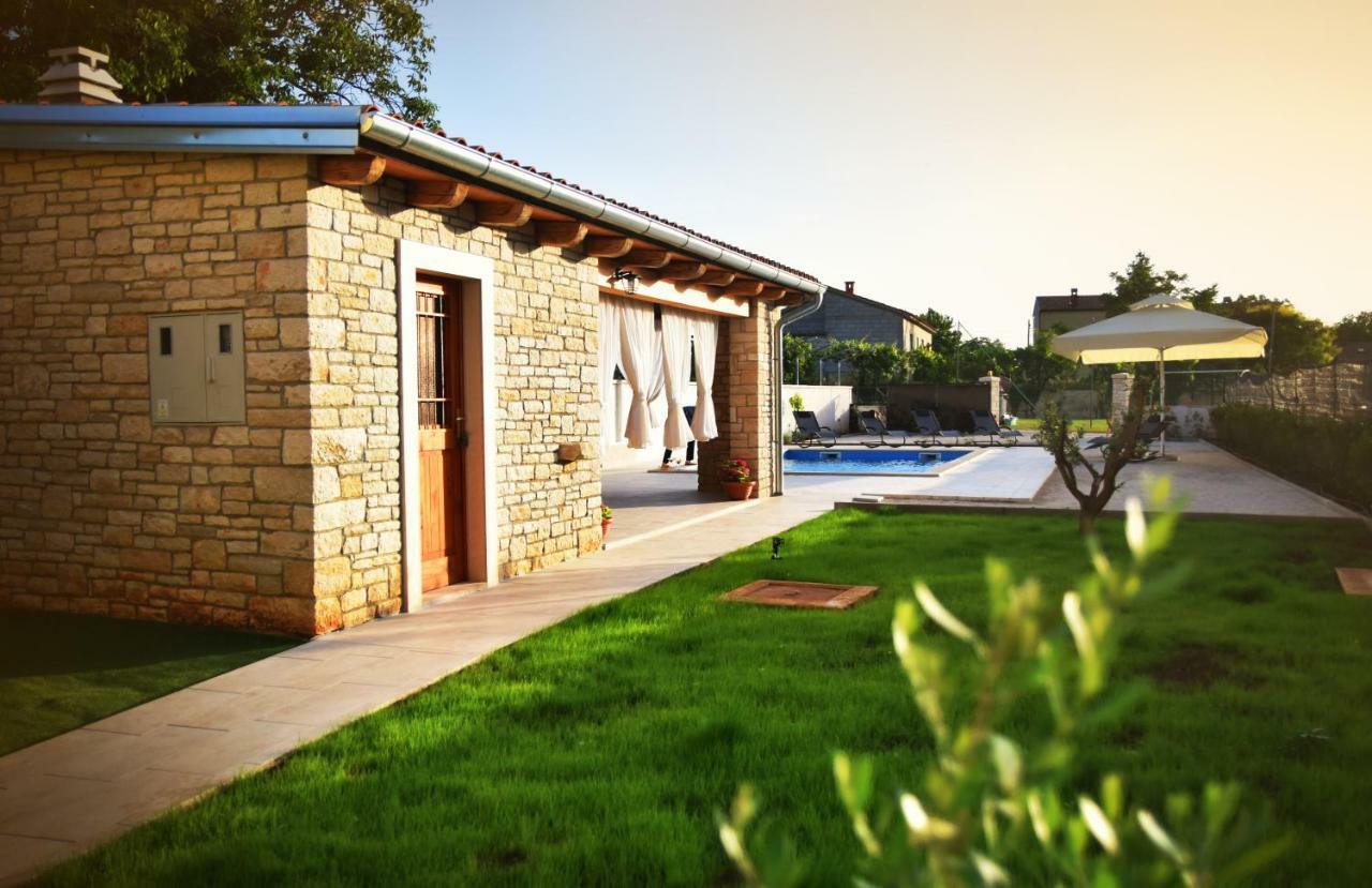 Villa Azinetti Štokovci エクステリア 写真