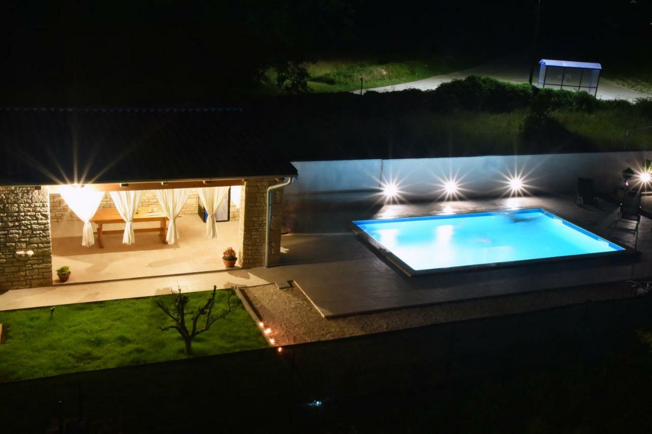 Villa Azinetti Štokovci エクステリア 写真